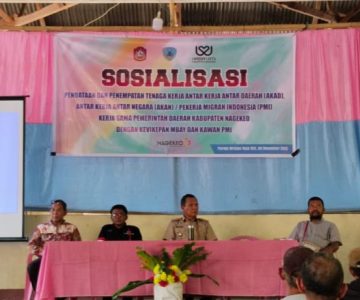 ANTUSIAS RATUSAN UMAT PAROKI RITI MENGIKUTI SOSIALISASI PENEMPATAN KERJA DAN BAHAYA PERDAGANGAN MANUSIA