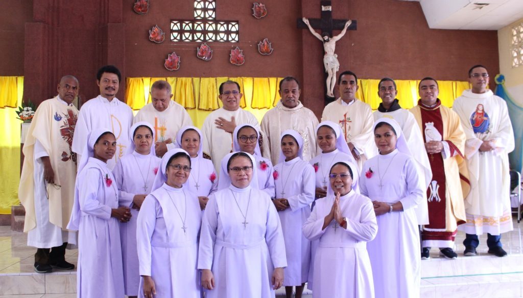 Tujuh Orang Suster Congregatio Imitationis Jesu (CIJ) Kaul Kekal