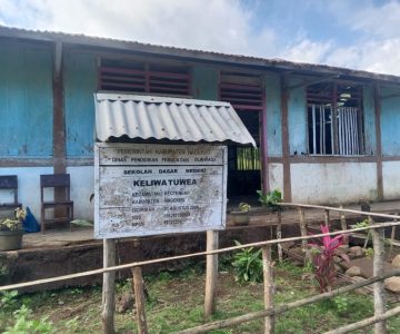 Kondisi SDN Keliwatuwea Desa Keli Kecamatan Keo Tengah Sangat Memperhatinkan