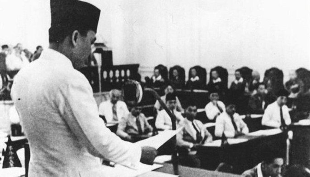 BUNGKARNO “Namanya Ialah PANCASILA”