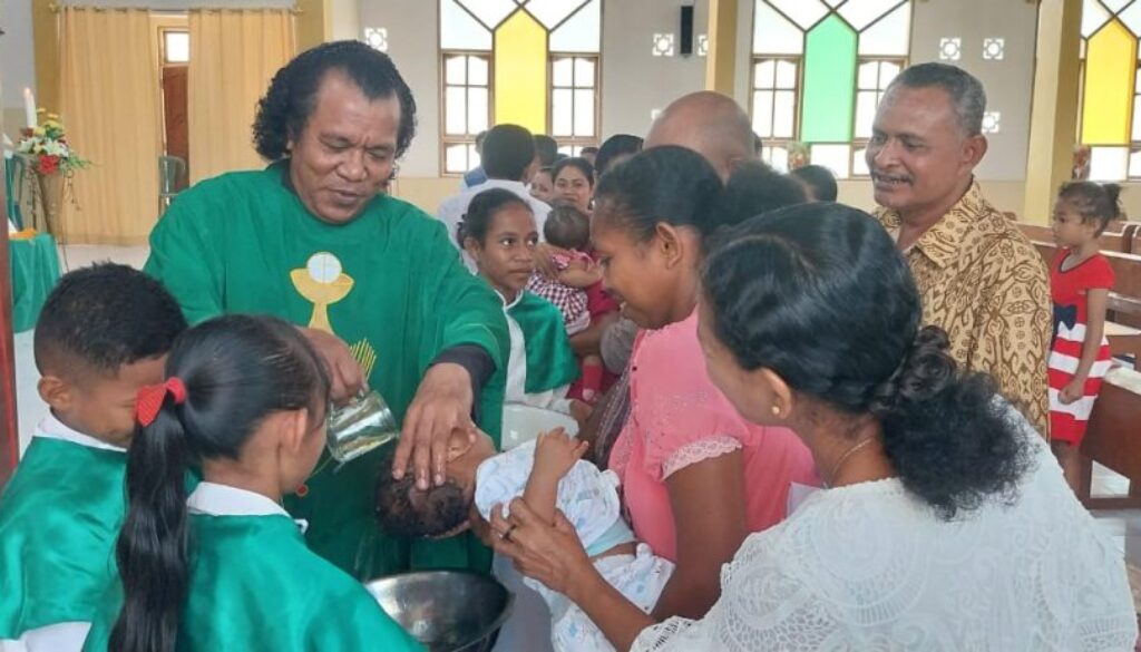 “Indahnya Imamat Suci” Selamat Pesta Perak Imamat RD. Emanuel Inosensius Dura