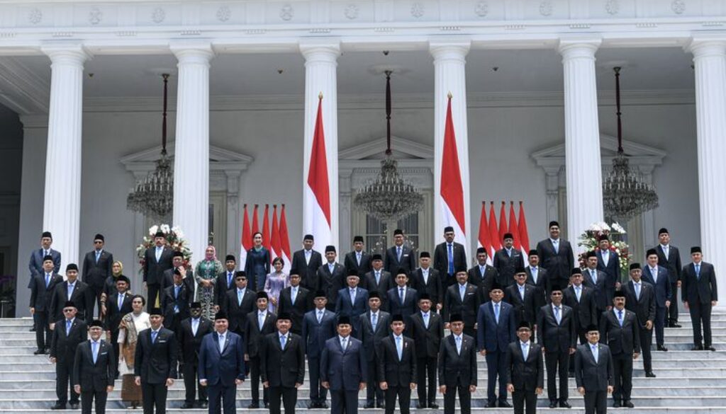 HARAPAN BARU KABINET MERAH PUTIH DIPIMPIN OLEH PRABOWO-GIBRAN
