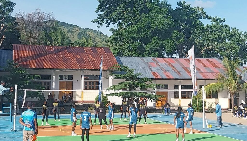 Smansa Boawae Tumbangkan MAN Nagekeo 3-0 Pada Laga Voli Hardiknas 2025