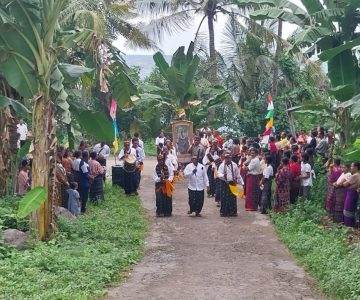 “Gong Bersahut, Ombak Menyembah: Langkah Kudus Bunda Maria Dari Daja Ke Romba